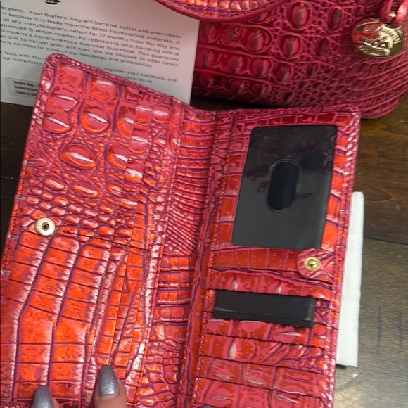 Brahmin Duxbury Red Dragon Crocodile Embossed Women's Bag and Wallet Set - Picture 4 of 11